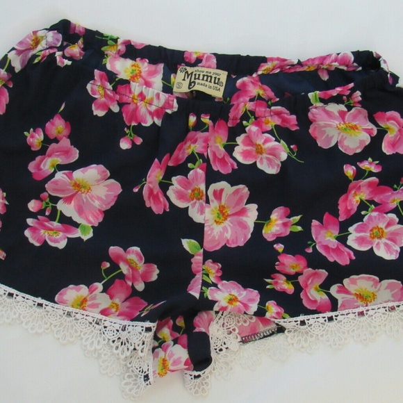 mumu Pants - Show me your MuMu Women's Hawaiian Beach Mini Shorts Women’s Size Small